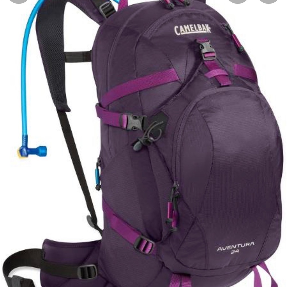 Camelbak Adventura 22 Hydration Backpack